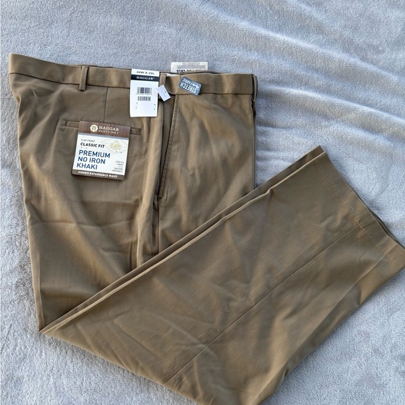 Haggar Brown Chinos Versatile Cotton-Blend pants - Picture 1 of 9